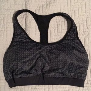 Orange theory sport bra with removeable cups